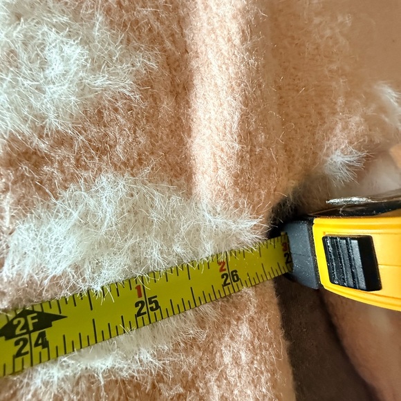 Debut Heart Pattern Sweater - Pink and White - Picture 6 of 6